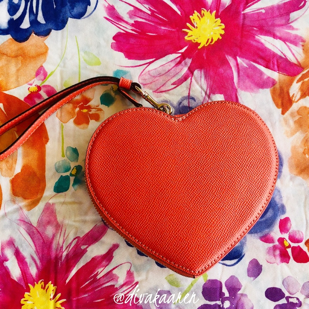 COACH Heart Wristlet Coral Silver - Picture 3 of 11